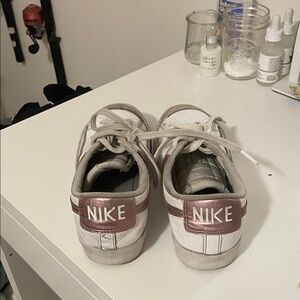 Nike Kids White and Metallic Pink Sneakers